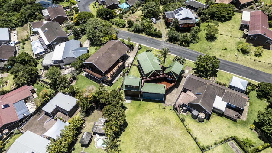 10 Bedroom Property for Sale in Cintsa East Eastern Cape